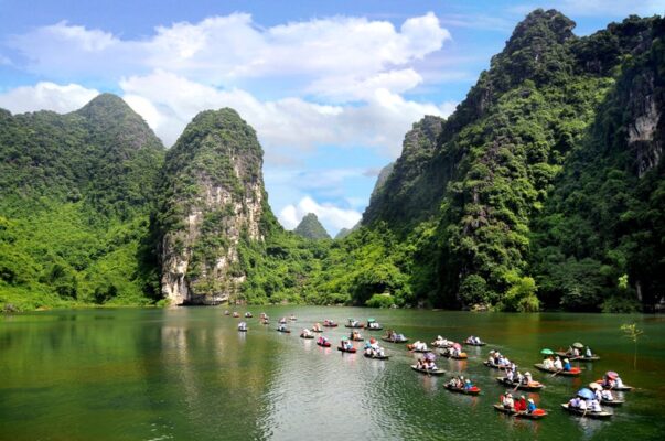 Ninh Binh boat tours